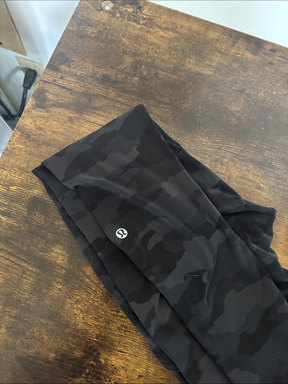 Fast and Free High Rise Legging *hemmed* - Picture 7 of 7